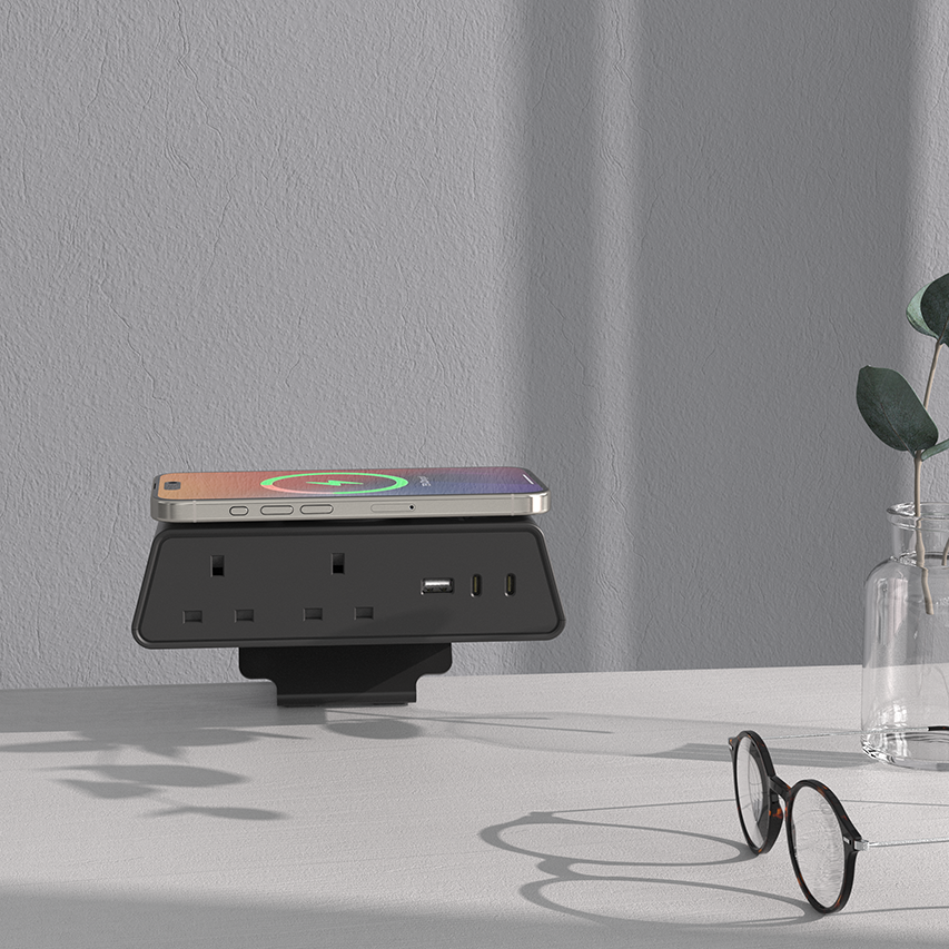 iPanda BS 65W GaN Desk Power Unit (OME046)